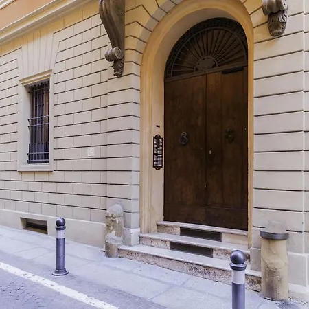 Sgarauella Cesare Battisti Lejlighed Bologna
