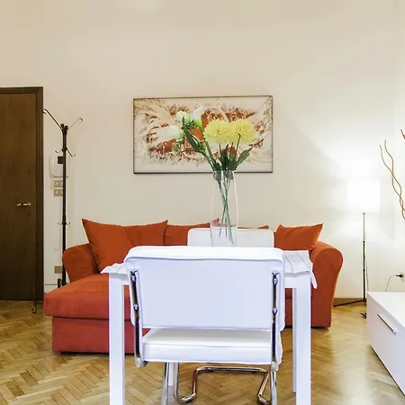 Sgarauella Cesare Battisti Apartment Bologna